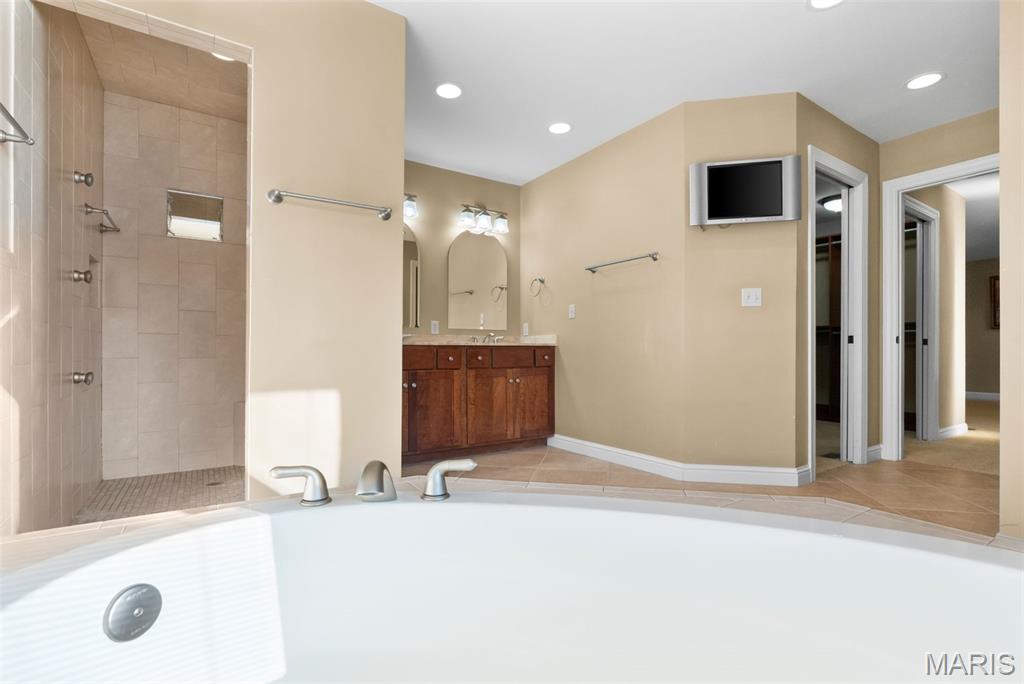 Country Club Heights - Residential