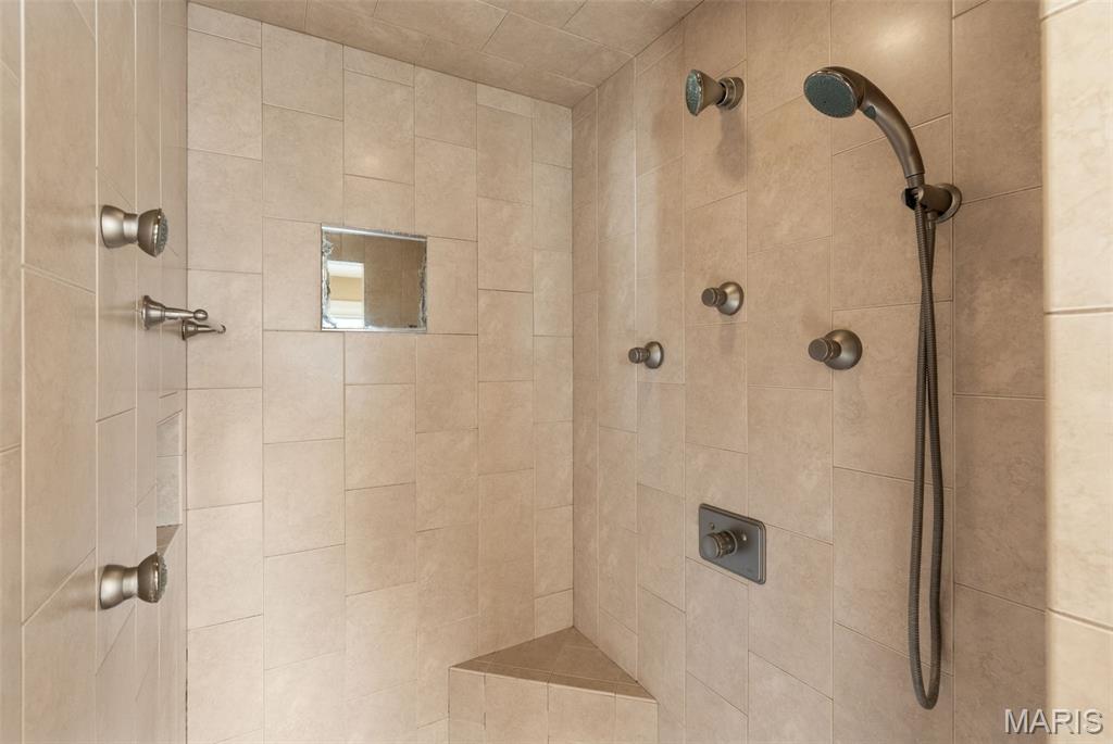 Country Club Heights - Residential