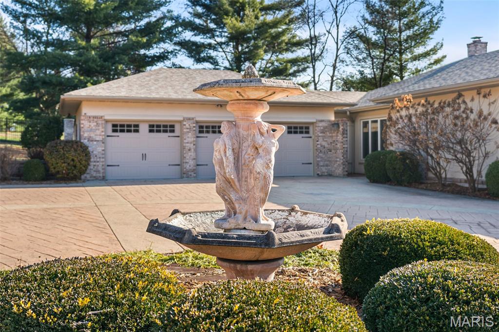 Country Club Heights - Residential