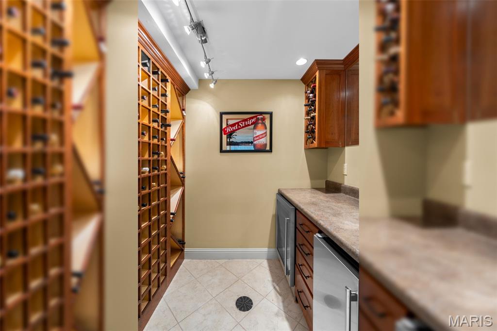 Country Club Heights - Residential