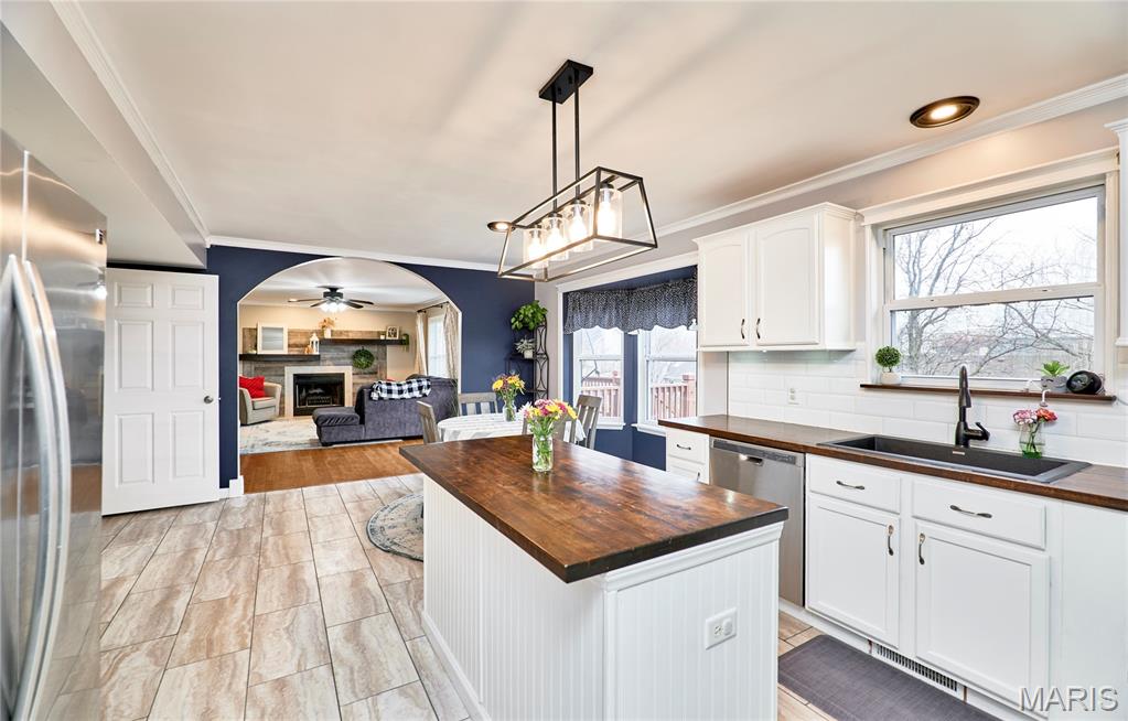 Fleur De Lis Estate - Residential