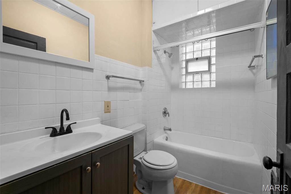 Dunnica - Residential Income