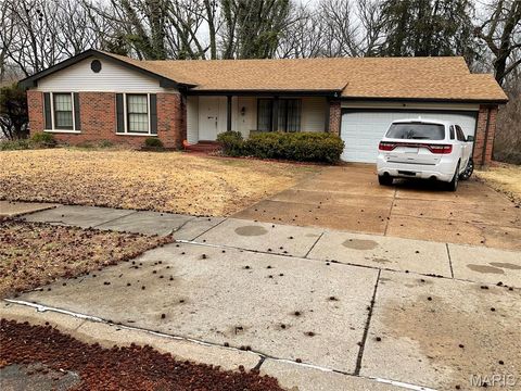 Photo of Florissant, MO 63033 (MLS # 26012088)