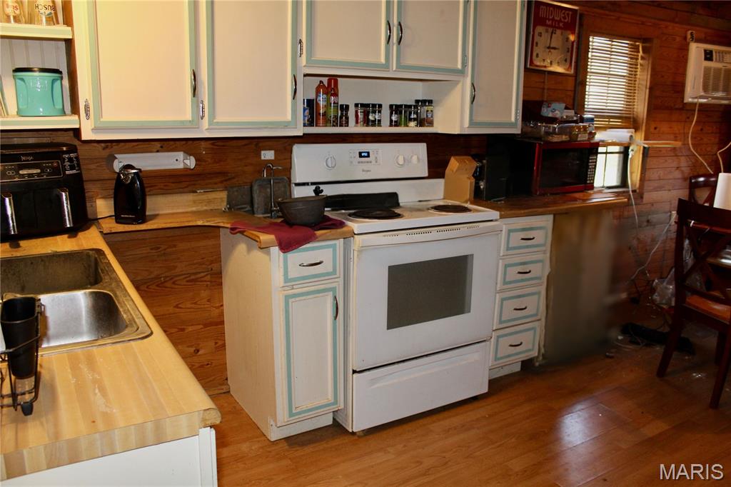 Unknown - Residential