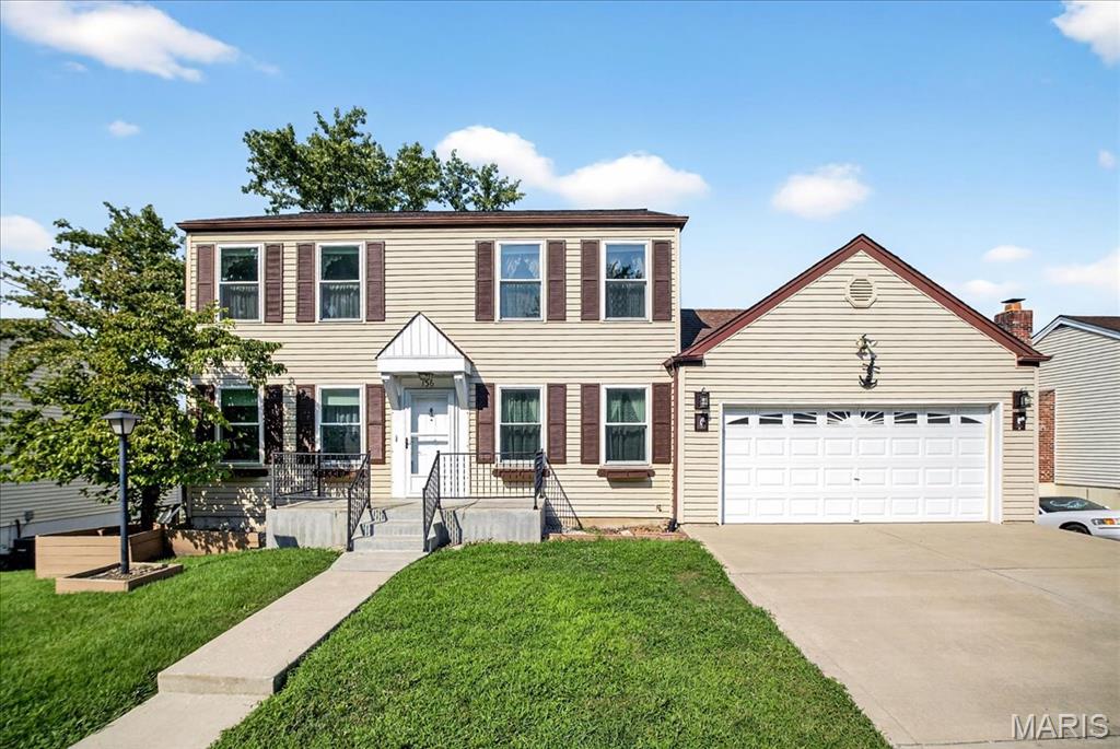 O'Fallon, Missouri 63368, United States, 4 Bedrooms Bedrooms, ,3 BathroomsBathrooms,Residential,Pending,187289