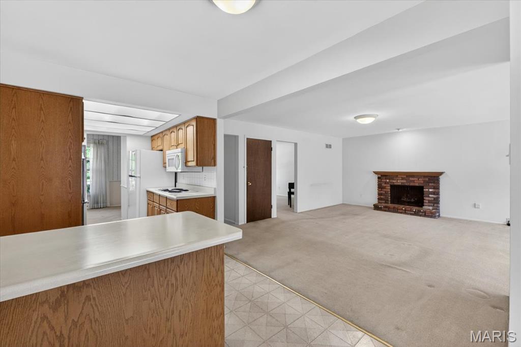 Whispering Pines Court - Residential