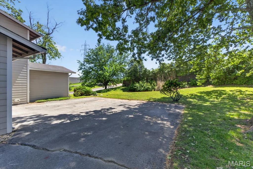 Whispering Pines Court - Residential