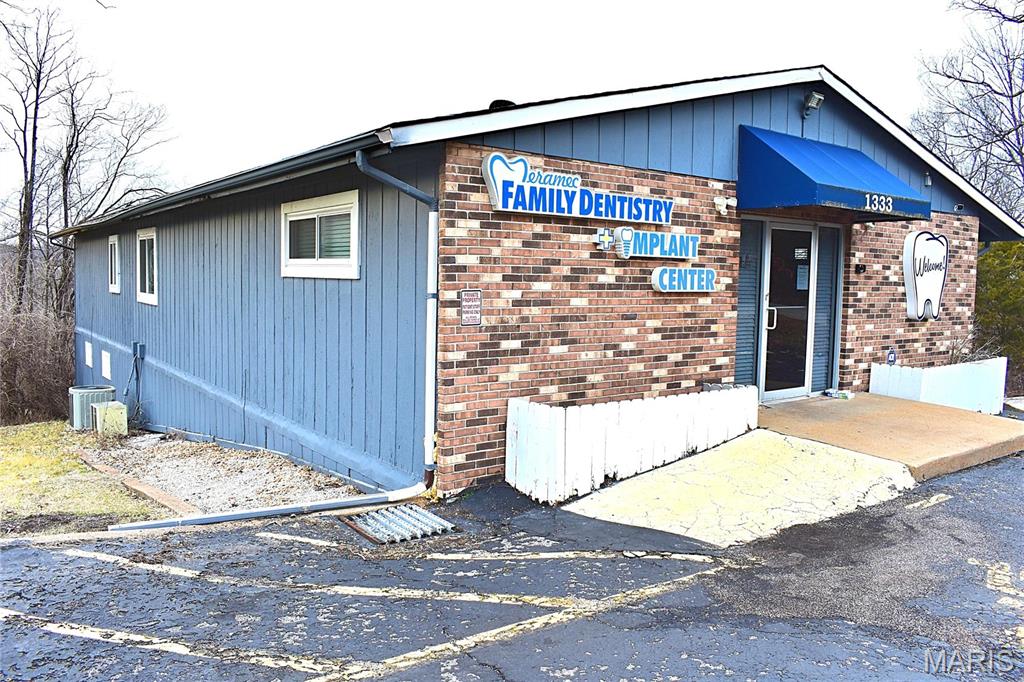 1333 W Outer 21 Road