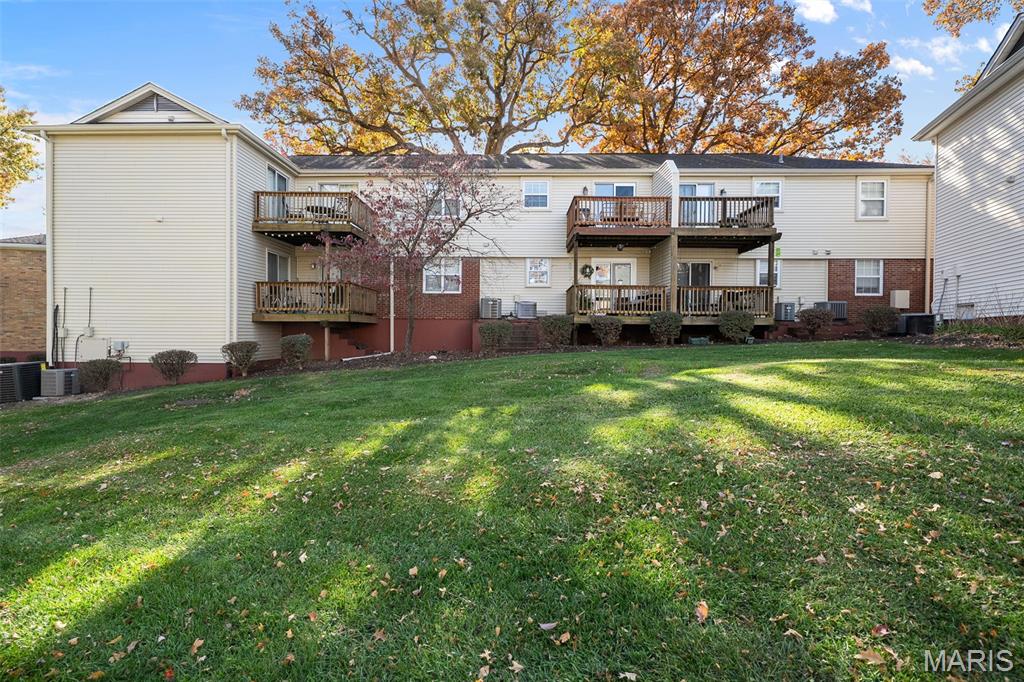 Brentwood Forest Condo Ph Five - Residential