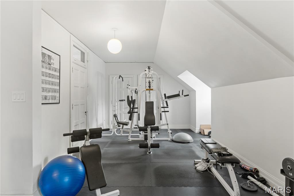 Brentmoor Park - Residential