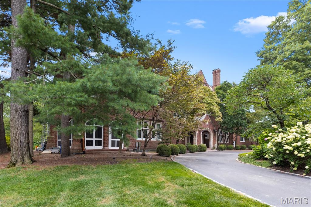 Brentmoor Park - Residential