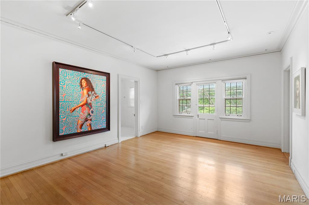 Brentmoor Park - Residential