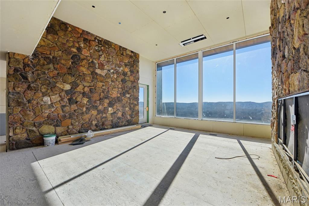 Castlewood Lts - Residential