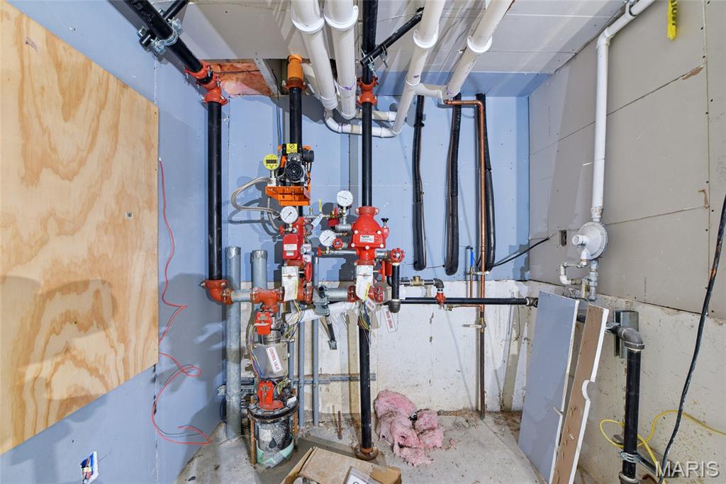 Castlewood Lts - Residential