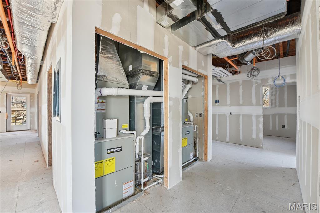 Castlewood Lts - Residential