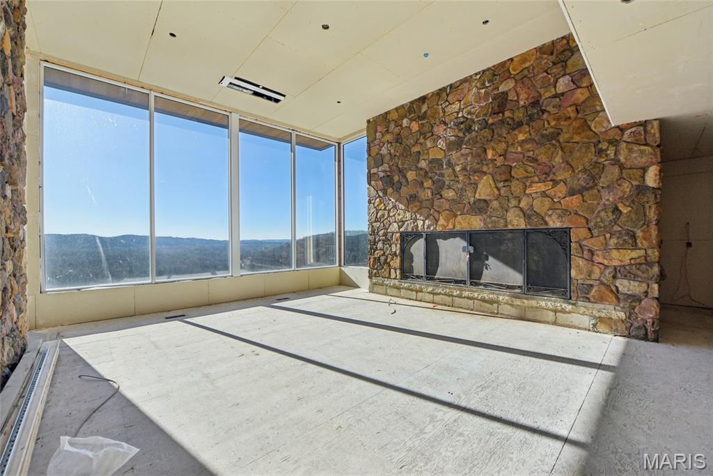 Castlewood Lts - Residential