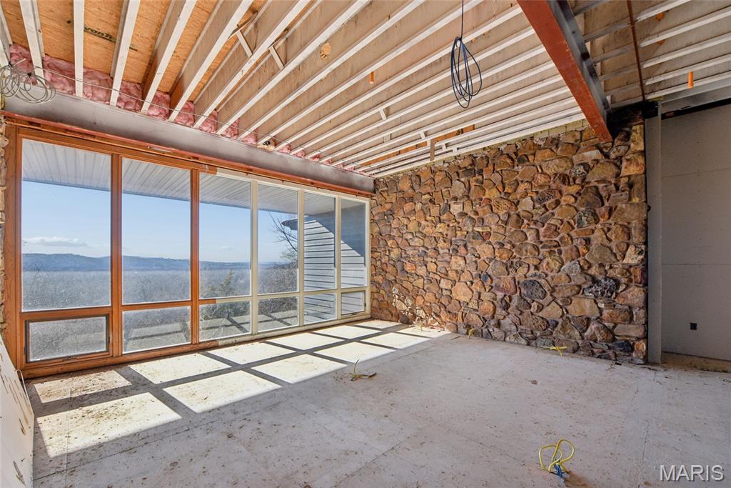 Castlewood Lts - Residential