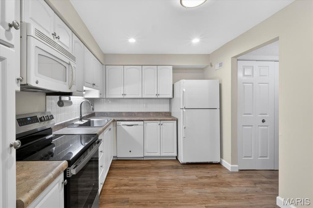 Gardens Of Broadmoor Condo 5 - Residential