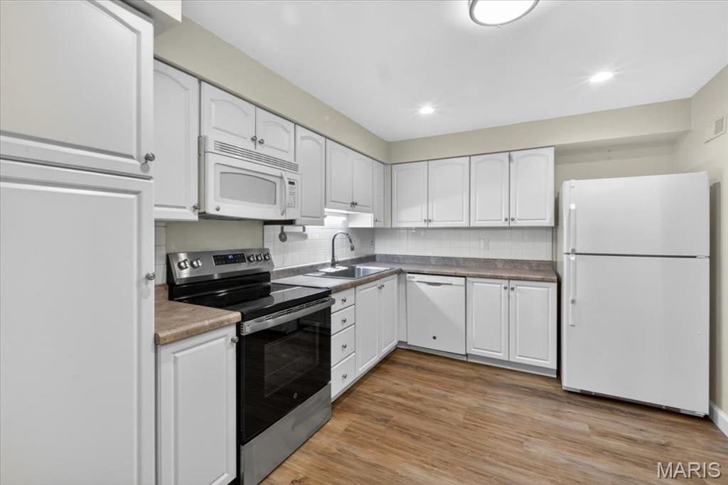 Gardens Of Broadmoor Condo 5 - Residential
