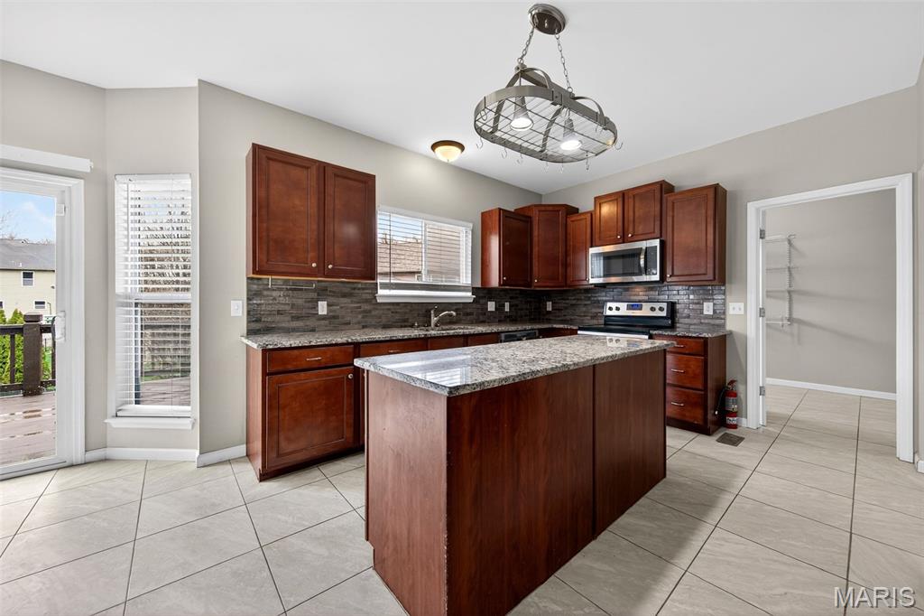 Charbonier On The Park Ph 1 - Residential