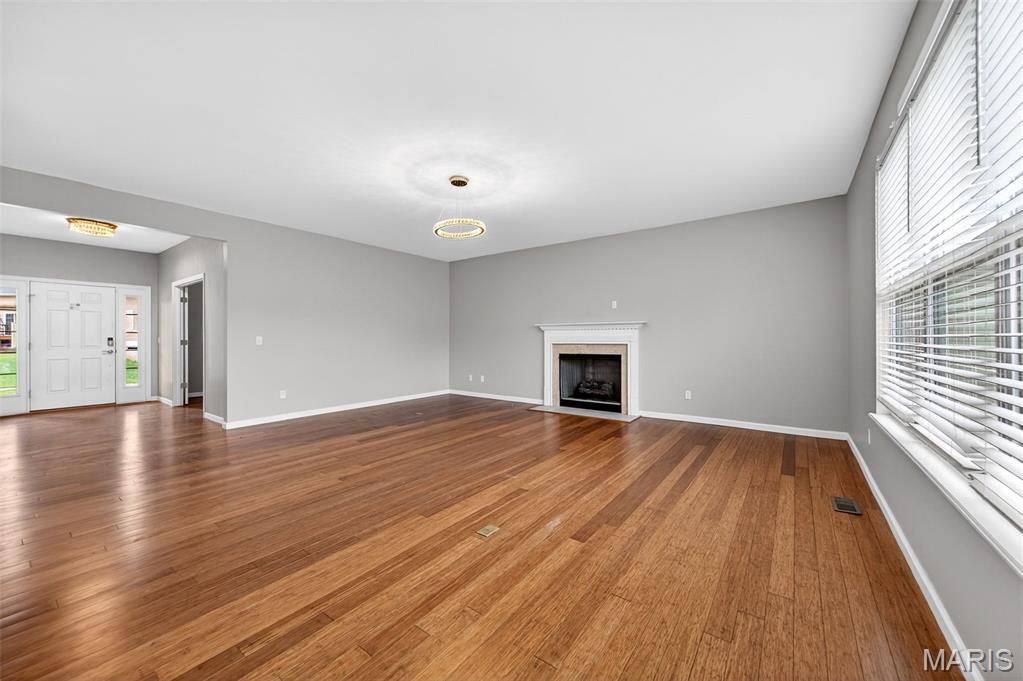 Charbonier On The Park Ph 1 - Residential