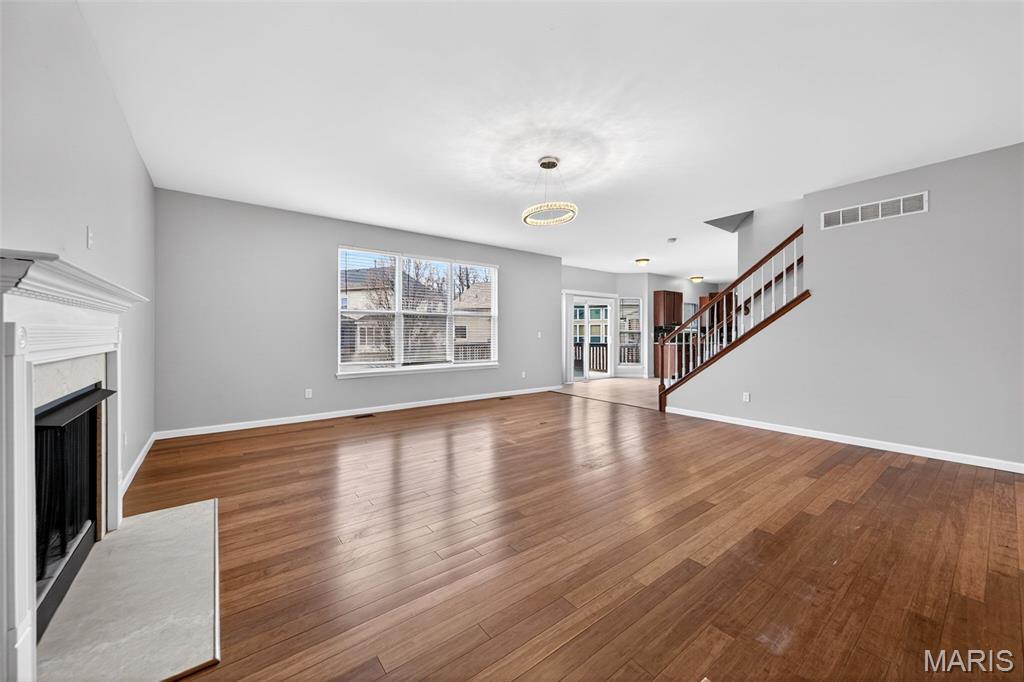 Charbonier On The Park Ph 1 - Residential