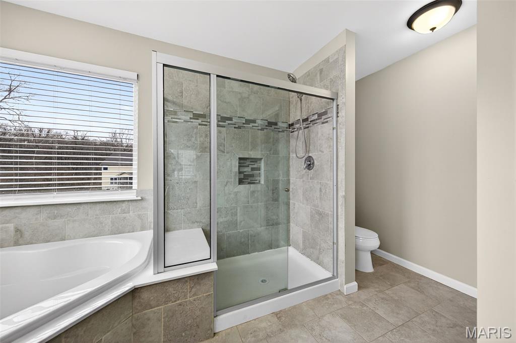 Charbonier On The Park Ph 1 - Residential