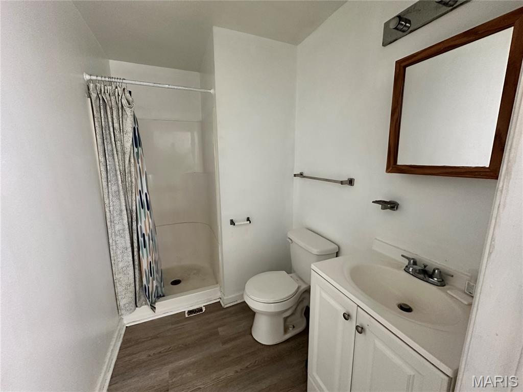 Walter Place - Residential Income