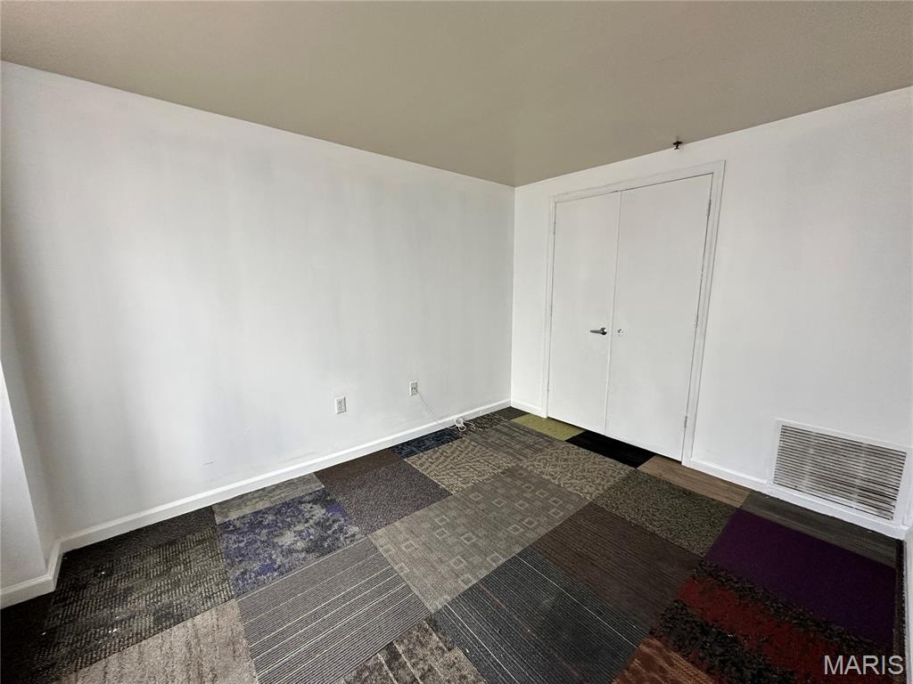 Walter Place - Residential Income