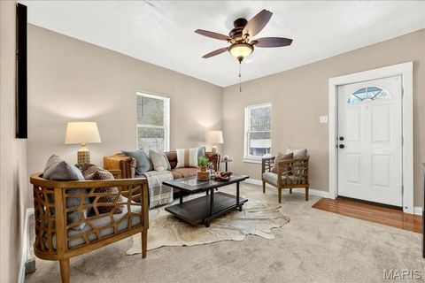 Tiny photo for 815 Cornell Avenue, Webster Groves, MO 63119 (MLS # 25044297)