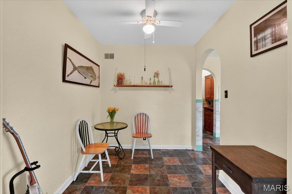 Bellerive Acres - Residential