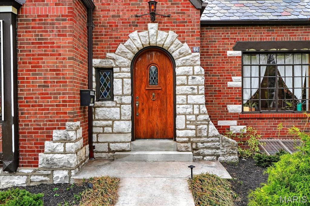 Bellerive Acres - Residential