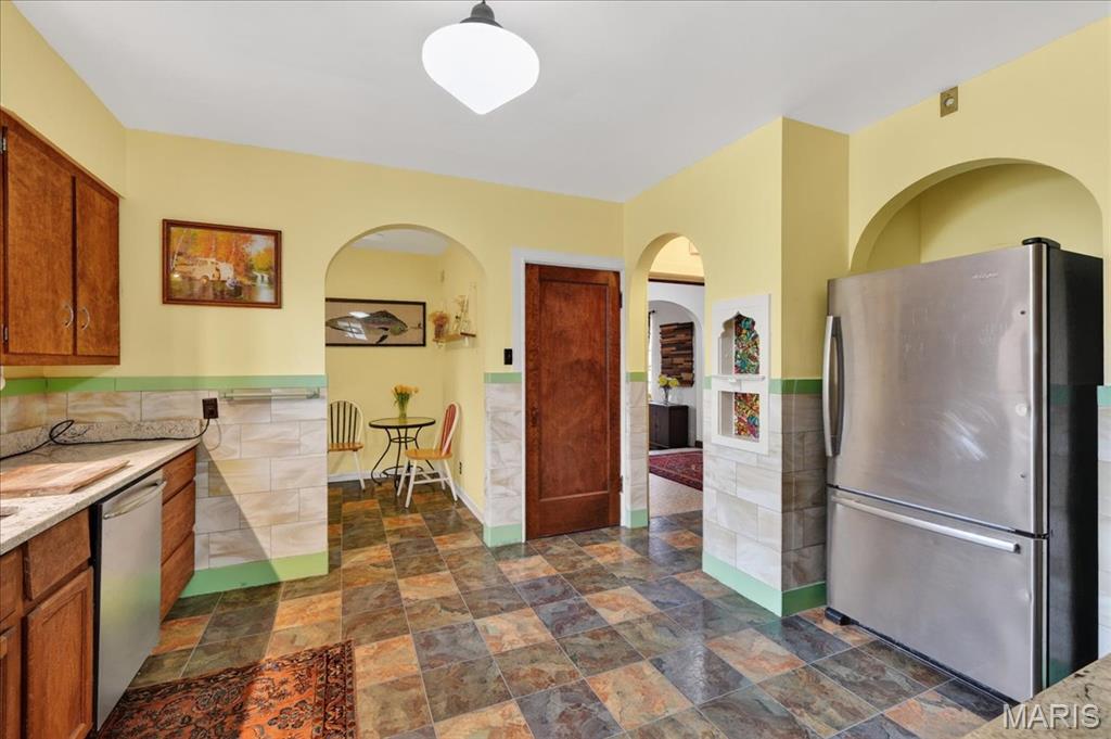 Bellerive Acres - Residential