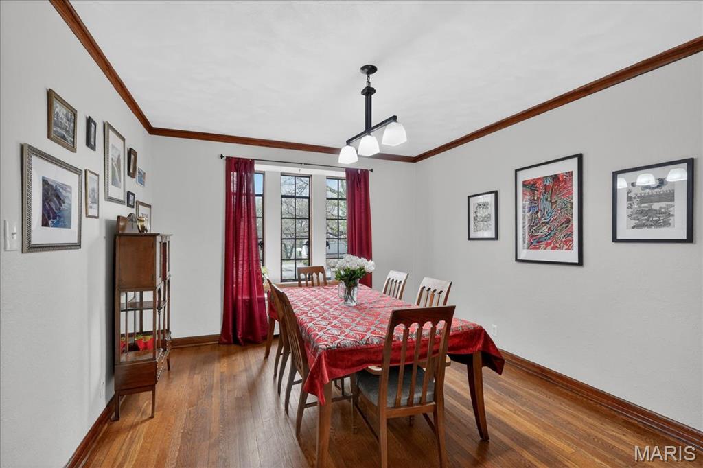 Bellerive Acres - Residential