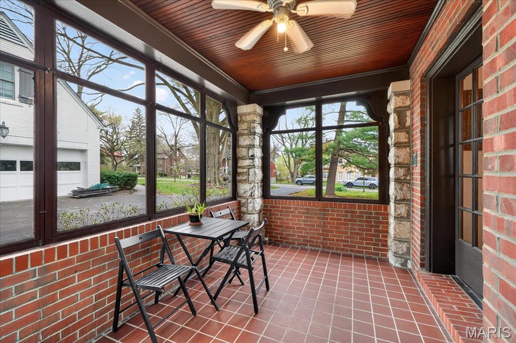 Bellerive Acres - Residential