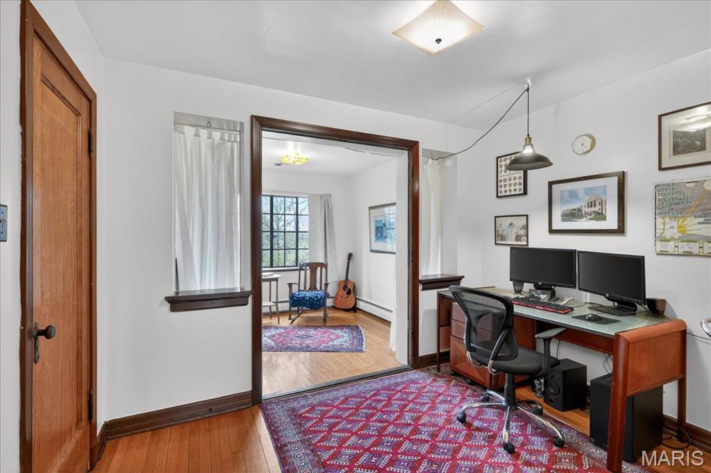 Bellerive Acres - Residential