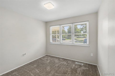 Tiny photo for 4 Colt Circle, Florissant, MO 63033 (MLS # 26057817)