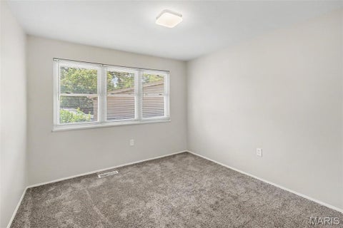 Tiny photo for 4 Colt Circle, Florissant, MO 63033 (MLS # 26057817)