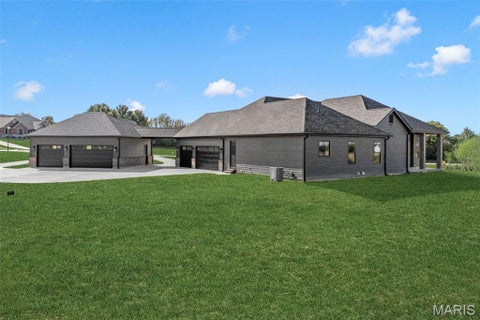 Tiny photo for 410 Redeemer Court, Defiance, MO 63341 (MLS # 26069303)