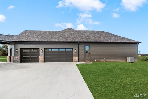 Tiny photo for 410 Redeemer Court, Defiance, MO 63341 (MLS # 26069303)