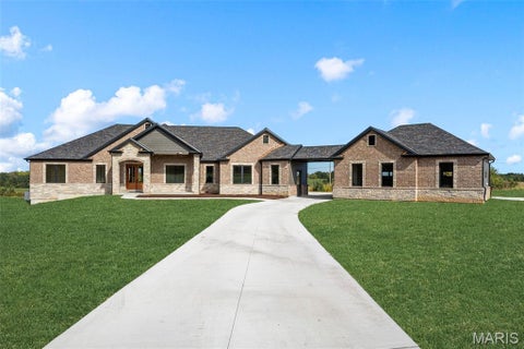 Tiny photo for 410 Redeemer Court, Defiance, MO 63341 (MLS # 26069303)