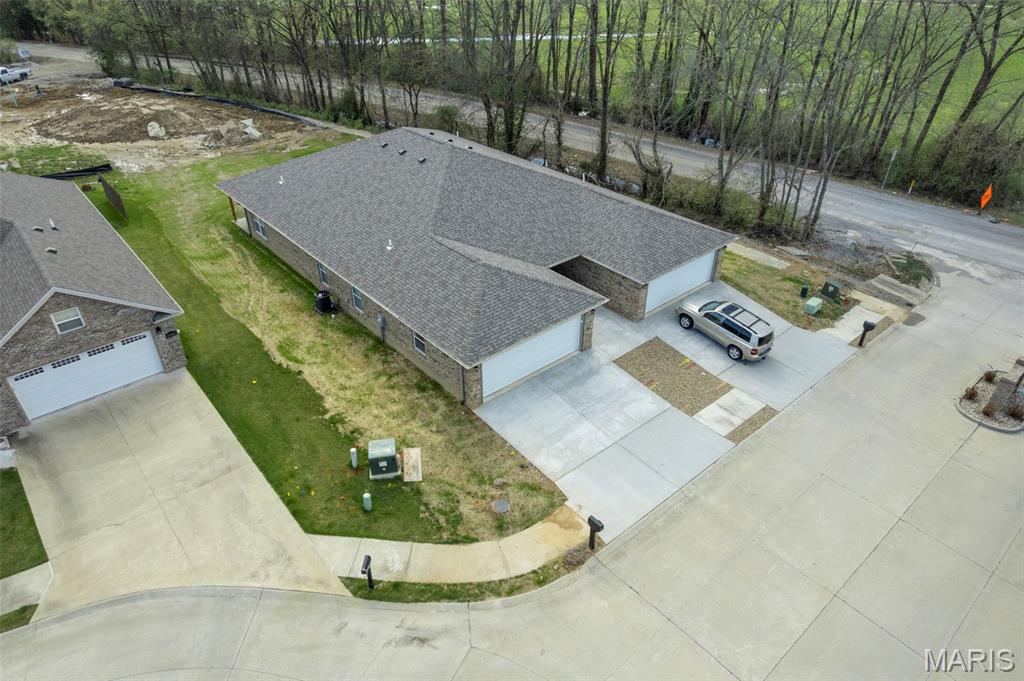 Shadow Wood Villas North - Residential Income