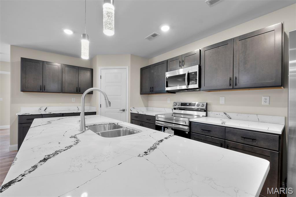 Shadow Wood Villas North - Residential Income