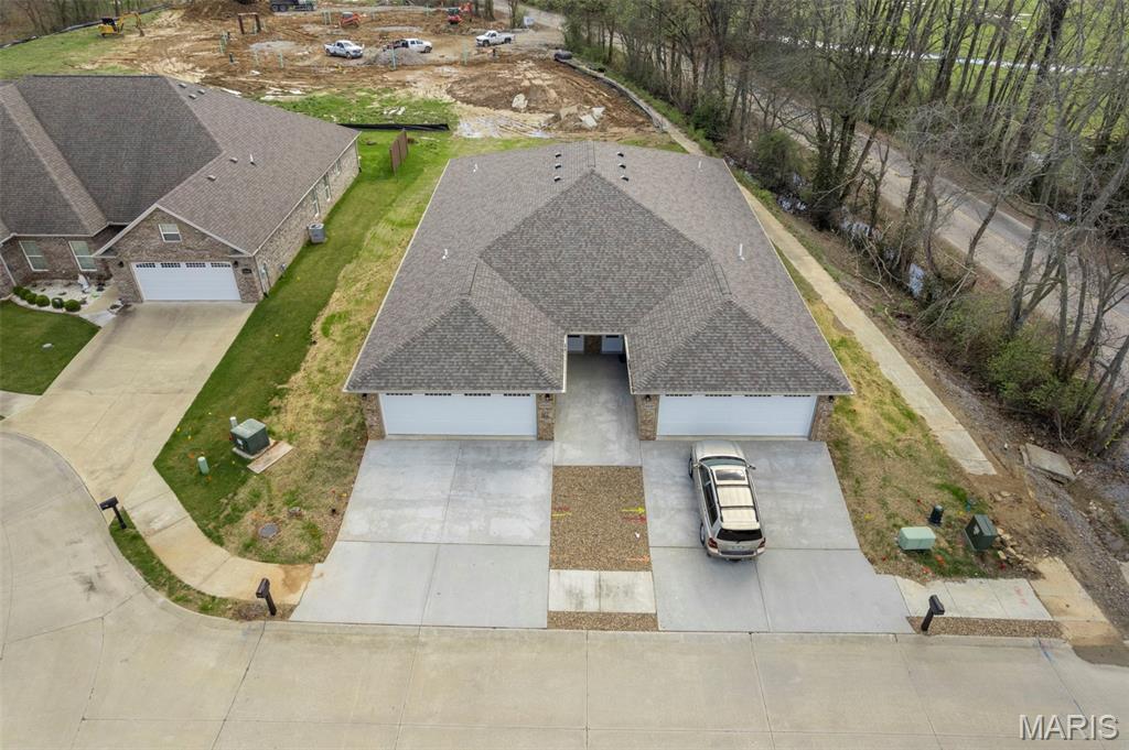 Shadow Wood Villas North - Residential Income