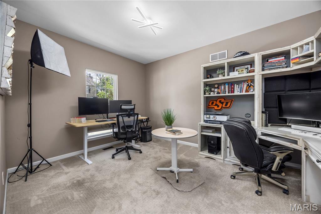 St Peters, Missouri 63376, United States, 4 Bedrooms Bedrooms, ,4 BathroomsBathrooms,Residential,Active,161913