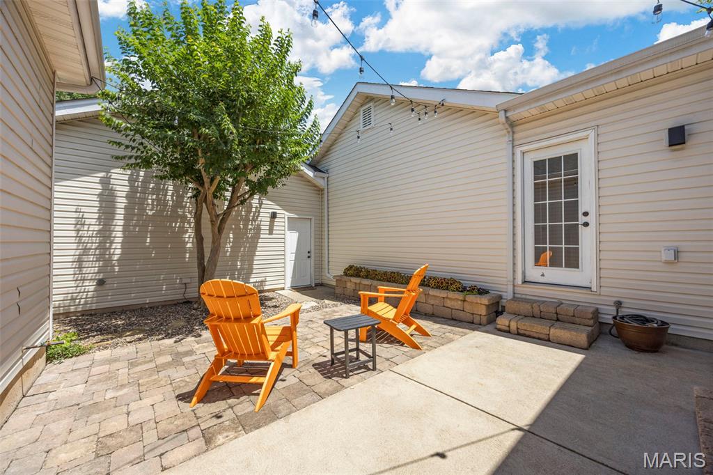 St Peters, Missouri 63376, United States, 4 Bedrooms Bedrooms, ,4 BathroomsBathrooms,Residential,Active,161913