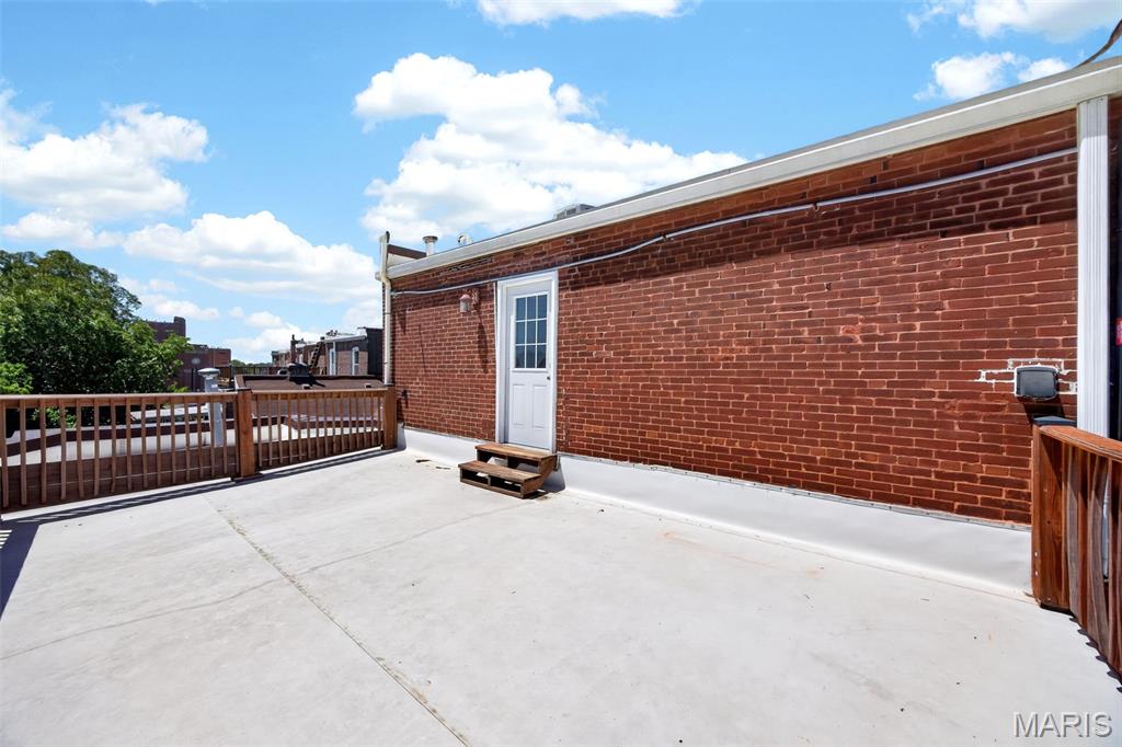 Lynch Add - Residential
