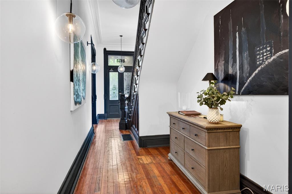 Lynch Add - Residential