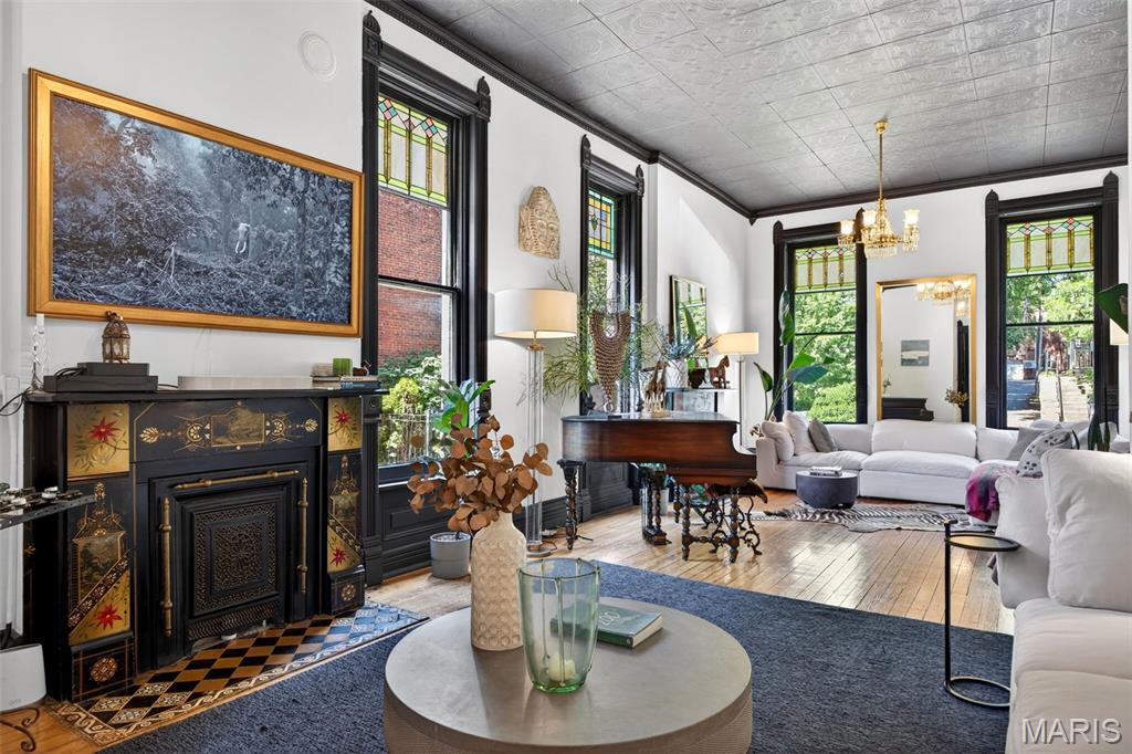Lynch Add - Residential