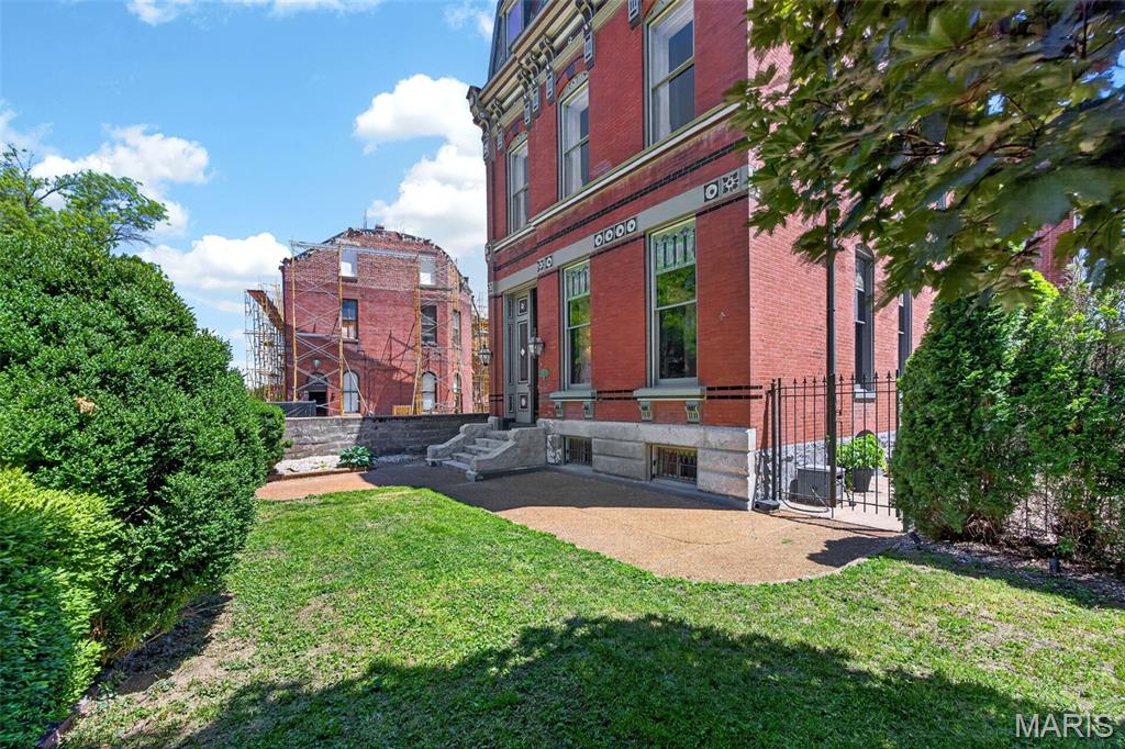 Lynch Add - Residential